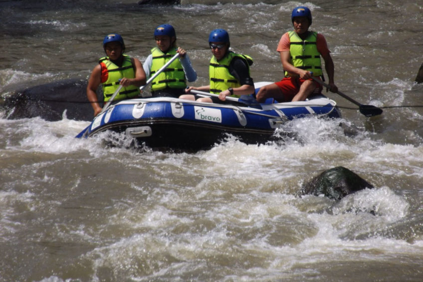Wildwasser-Rafting auf dem Nimanga