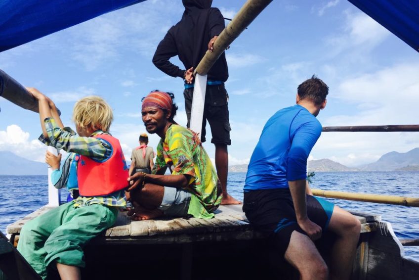 ost-flores-bootstour-camping-3