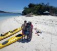 orange-flores-tour.kayak-beach