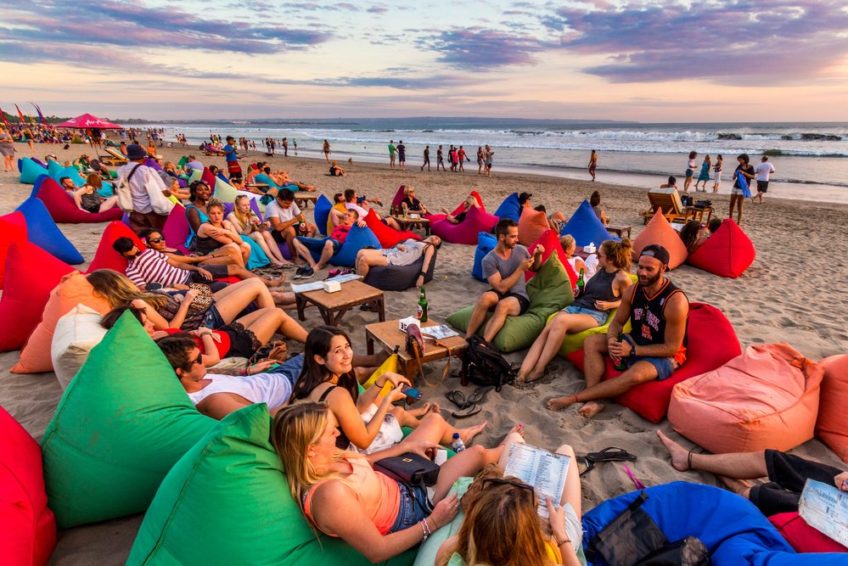 csm_Sunset-Beach-Party1_8db0943352